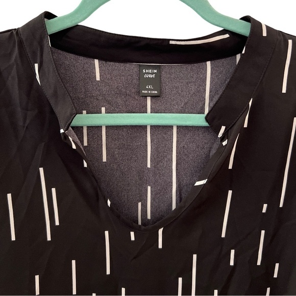 Women’s Plus Size Black Geometric Striped Roll Tab Sleeve Popover Blouse Top - Picture 5 of 10